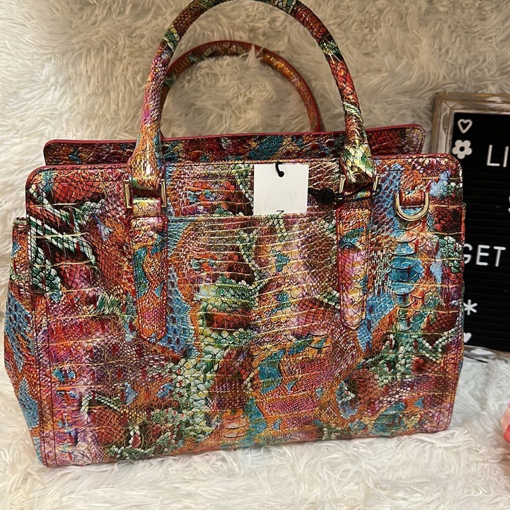 Brahmin small Finley and Ady wallet set in Reservoir - Picture 7 of 13